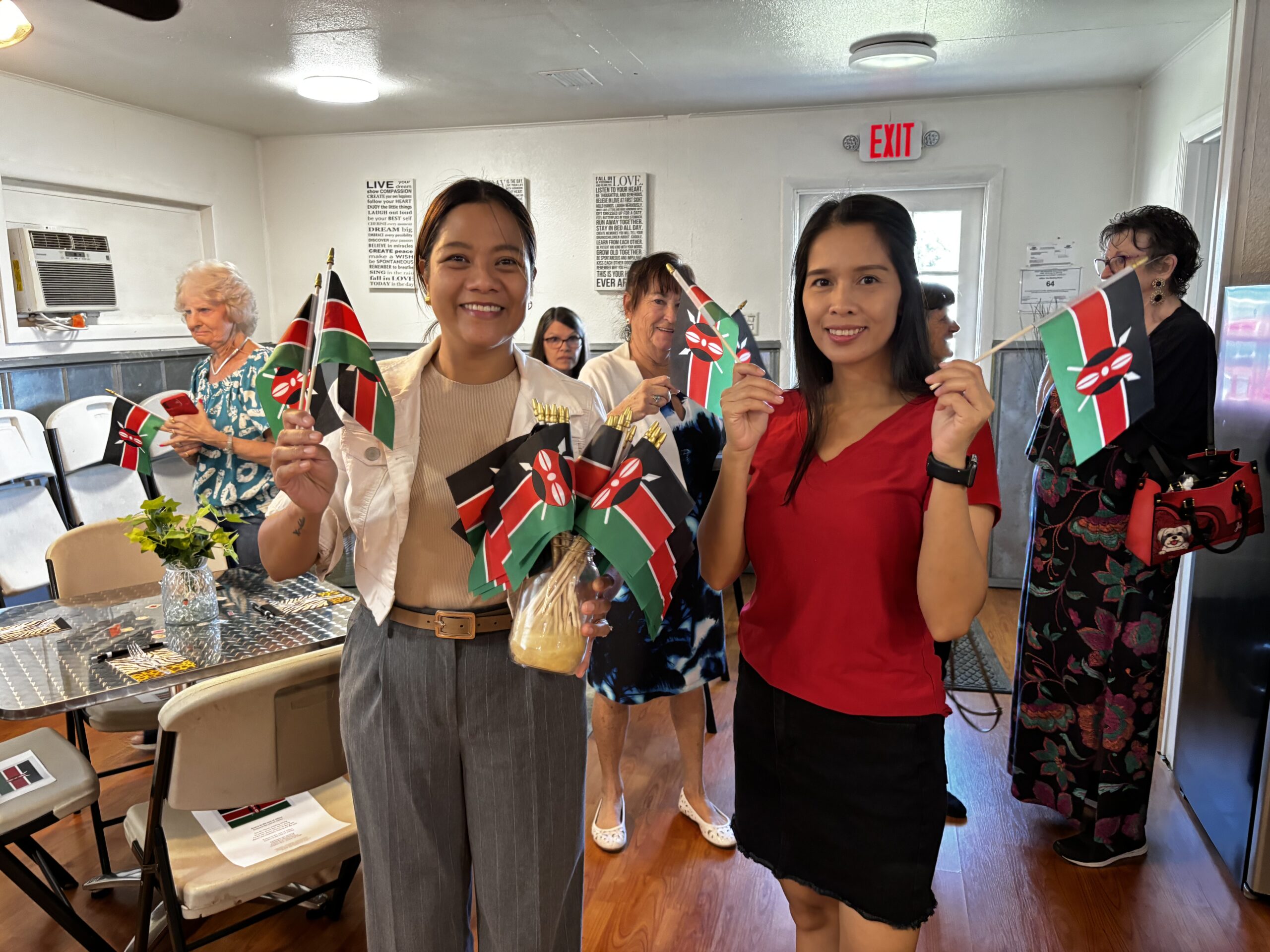 Large group of women gathered together for a Bethany Ladies event